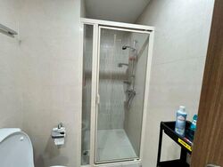 The Lakeshore (D22), Condominium #491399121